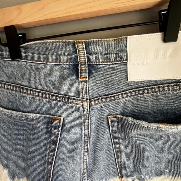One Teaspoon DipDye Frankie Out Raw Hem Denim Short 26 Edgy Distressed Denim - Picture 11 of 16